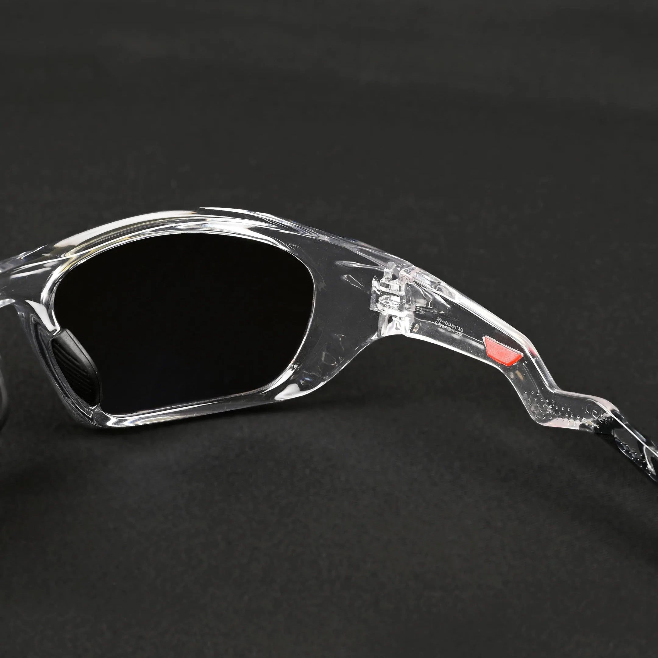 Lateralis sunglass for sports