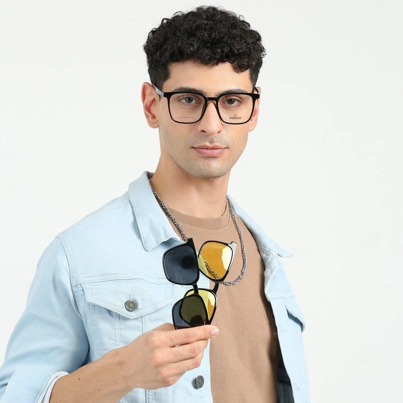 Blaze Black Medium Full Rim Wayfarer Clip-on for Men & Women — Hashtag Eyewears