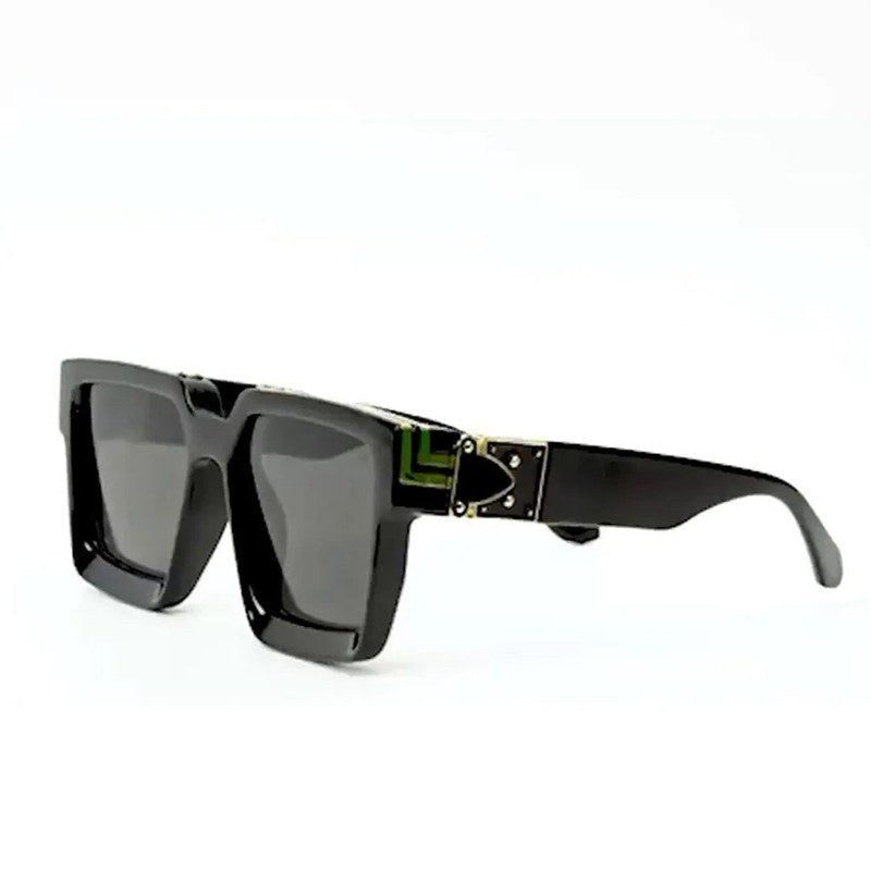 Bold Black Medium Full Rim Square Sunglasses for Men — Hashtag Eyewears