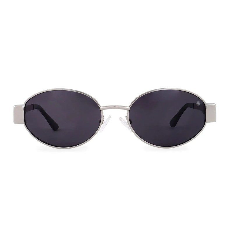 Fynora Silver Medium Full Rim Oval Sunglasses for Women — Hashtag Eyewears