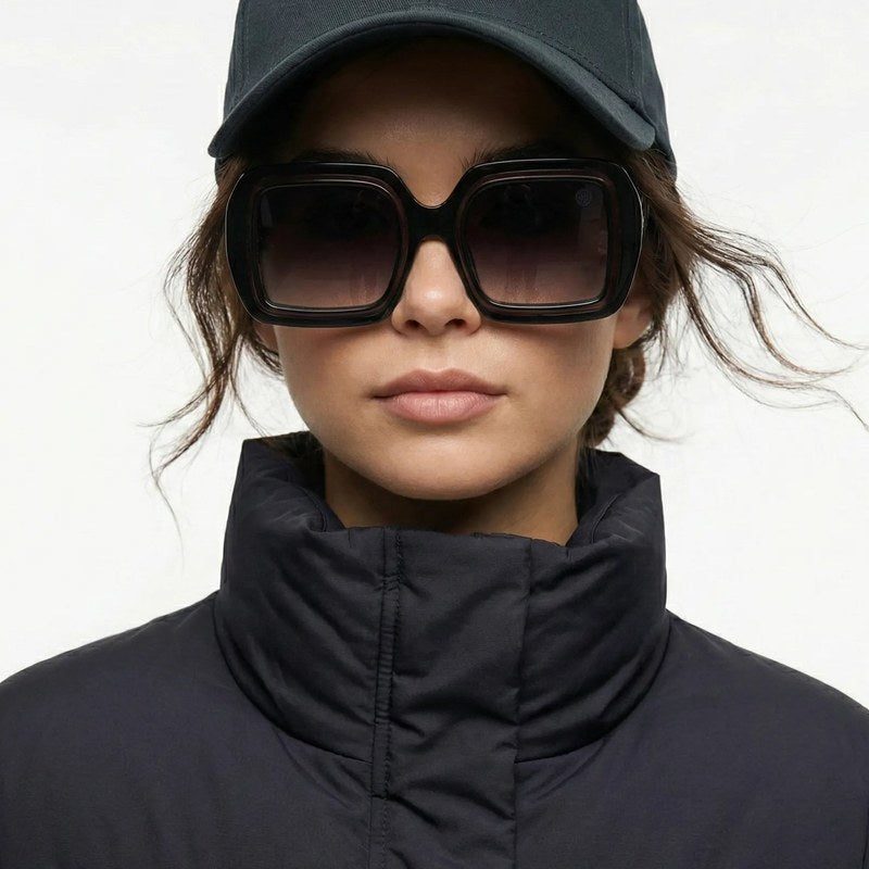 Jumbo Gradient Black Medium Full Rim Square Sunglasses for Men & Women — Hashtag Eyewears