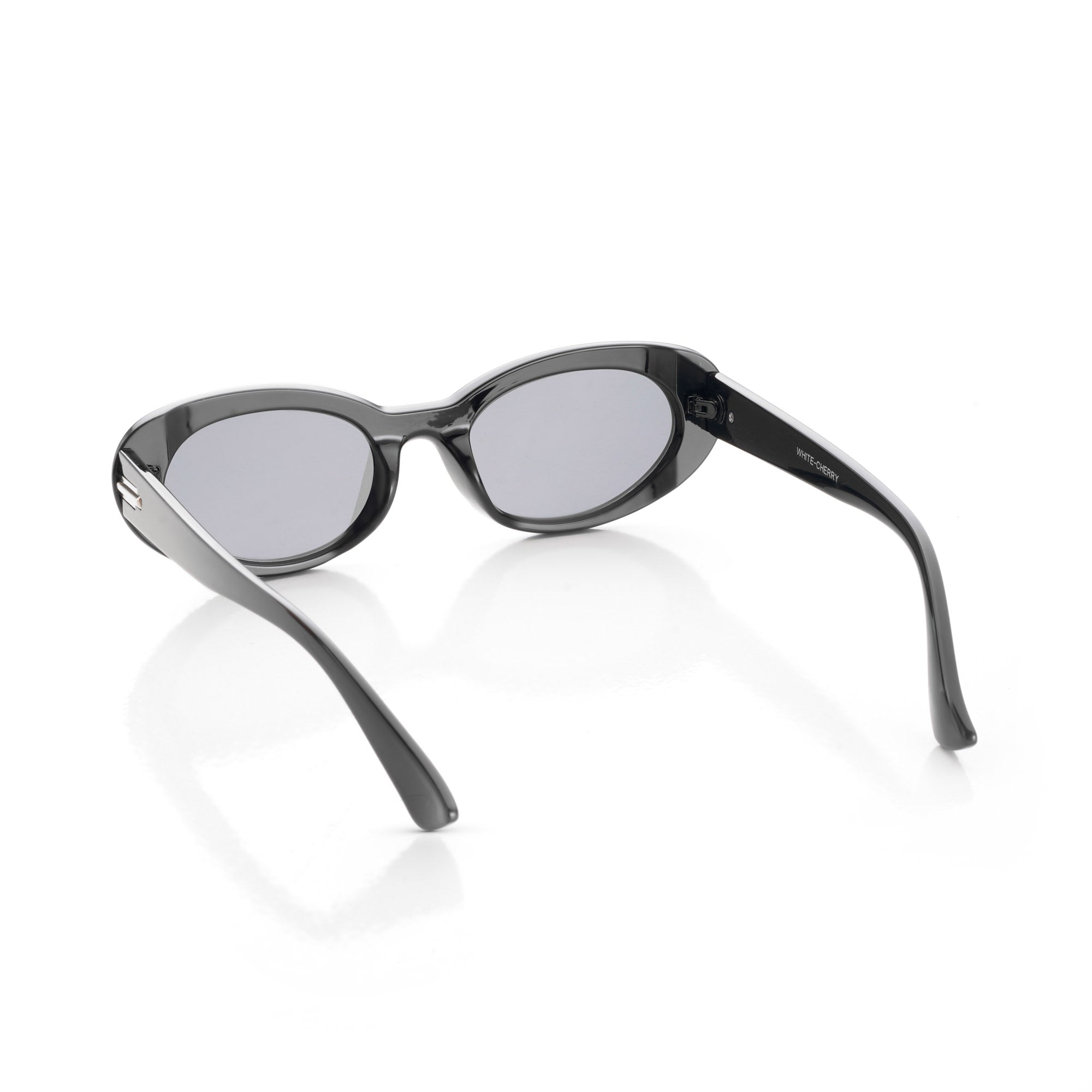 Thunderx | Black Medium Full Rim Oval Sunglasses for Women [UV-protected]