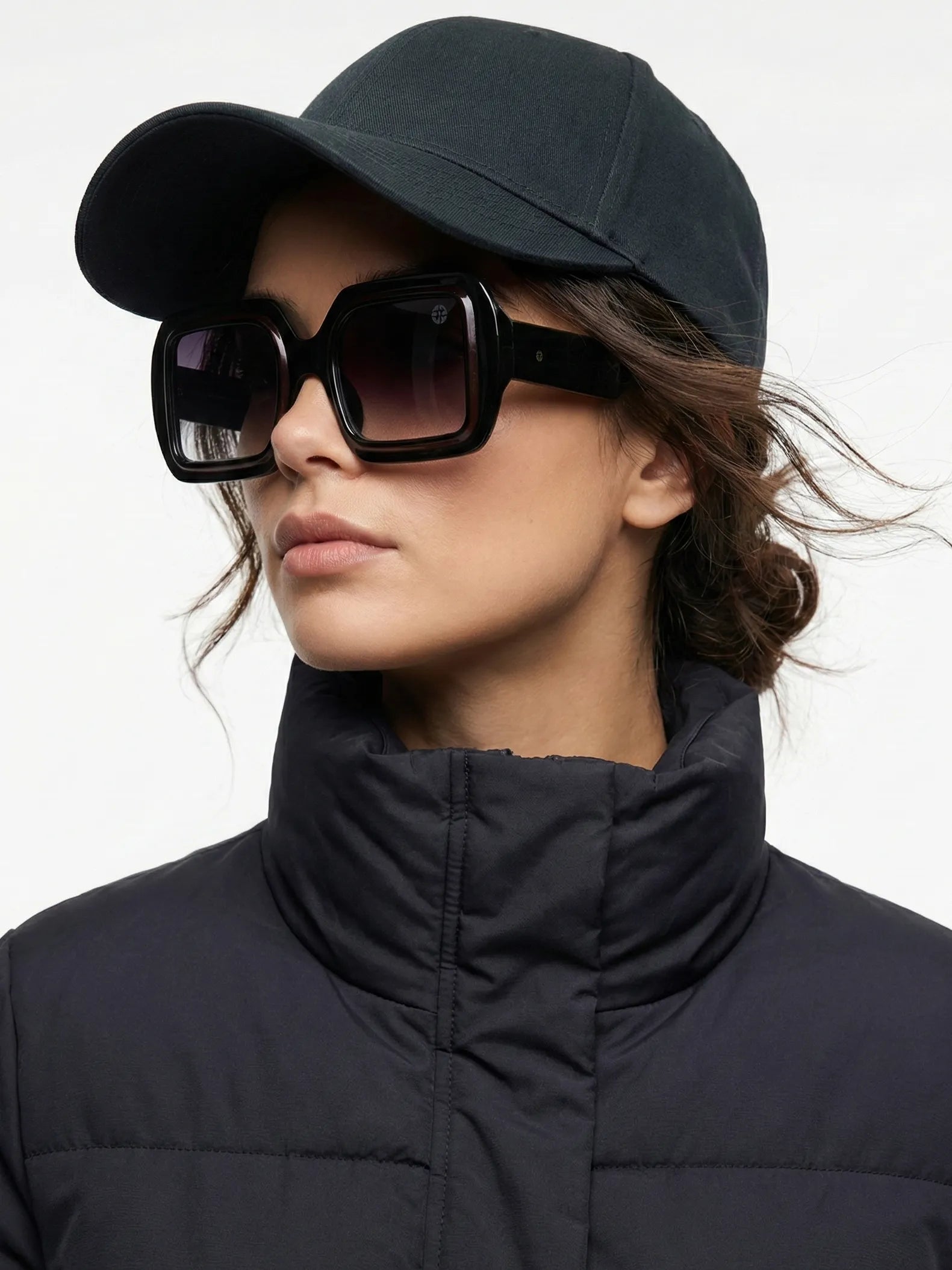 Jumbo | Gradient Black Medium Full Rim Square Sunglasses for Men & Women [UV-protected]