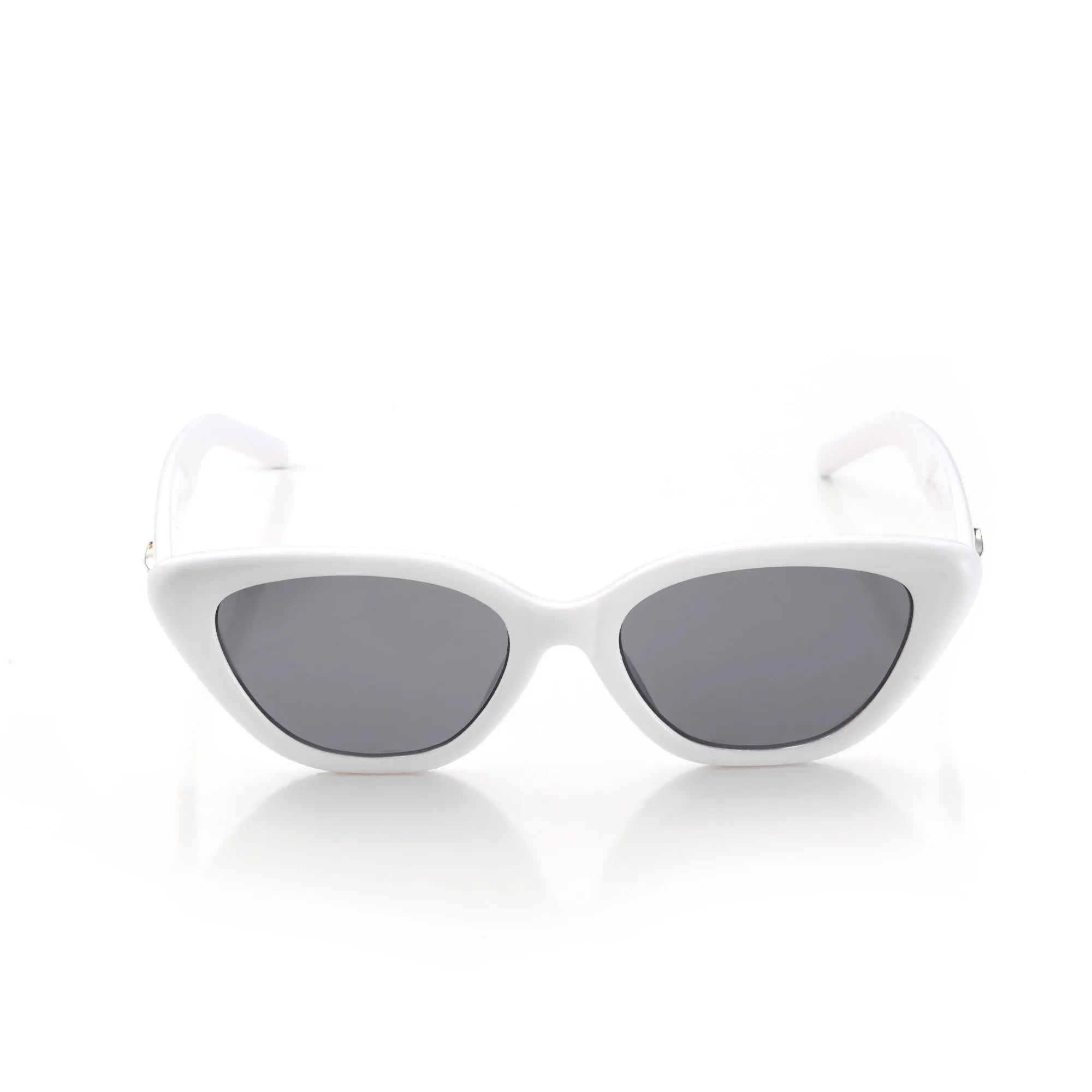 Syra | White Medium Full Rim Cat-Eye Sunglasses for Women [UV-protected] HASHTAG X WHITECHERRY