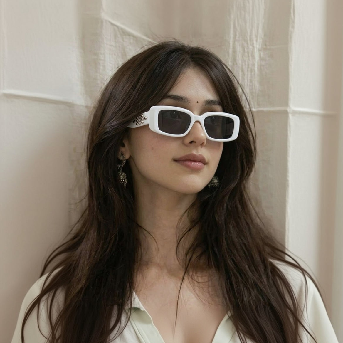 Vynor | White Medium Full Rim Square Sunglasses for Men & Women [UV-protected] HASHTAG X WHITECHERRY