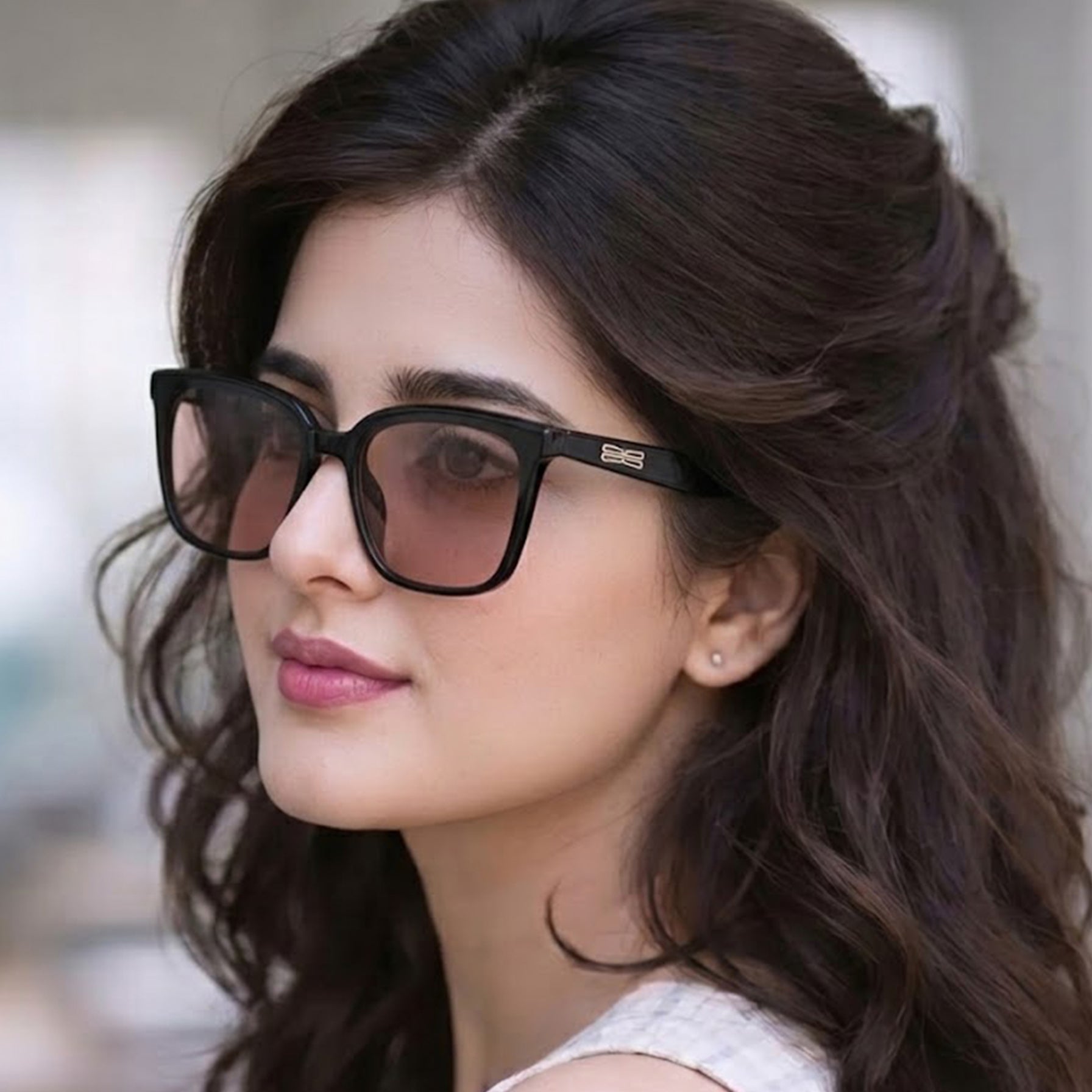 Lumor | Brown Medium Full Rim Square Sunglasses for Women [UV-protected]