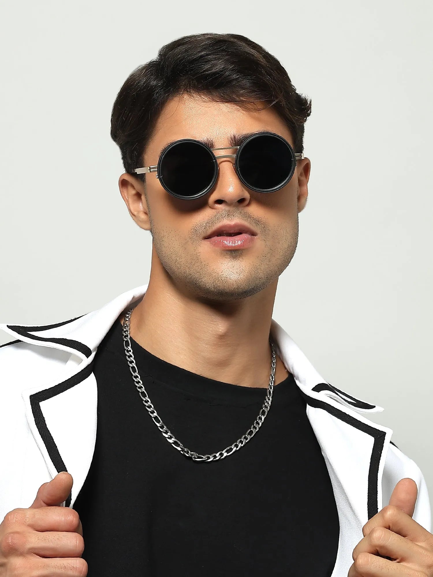 APERTURE | Golden & Black Large Full Rim Round Sunglasses for Men & Women [Tint Adjustable]