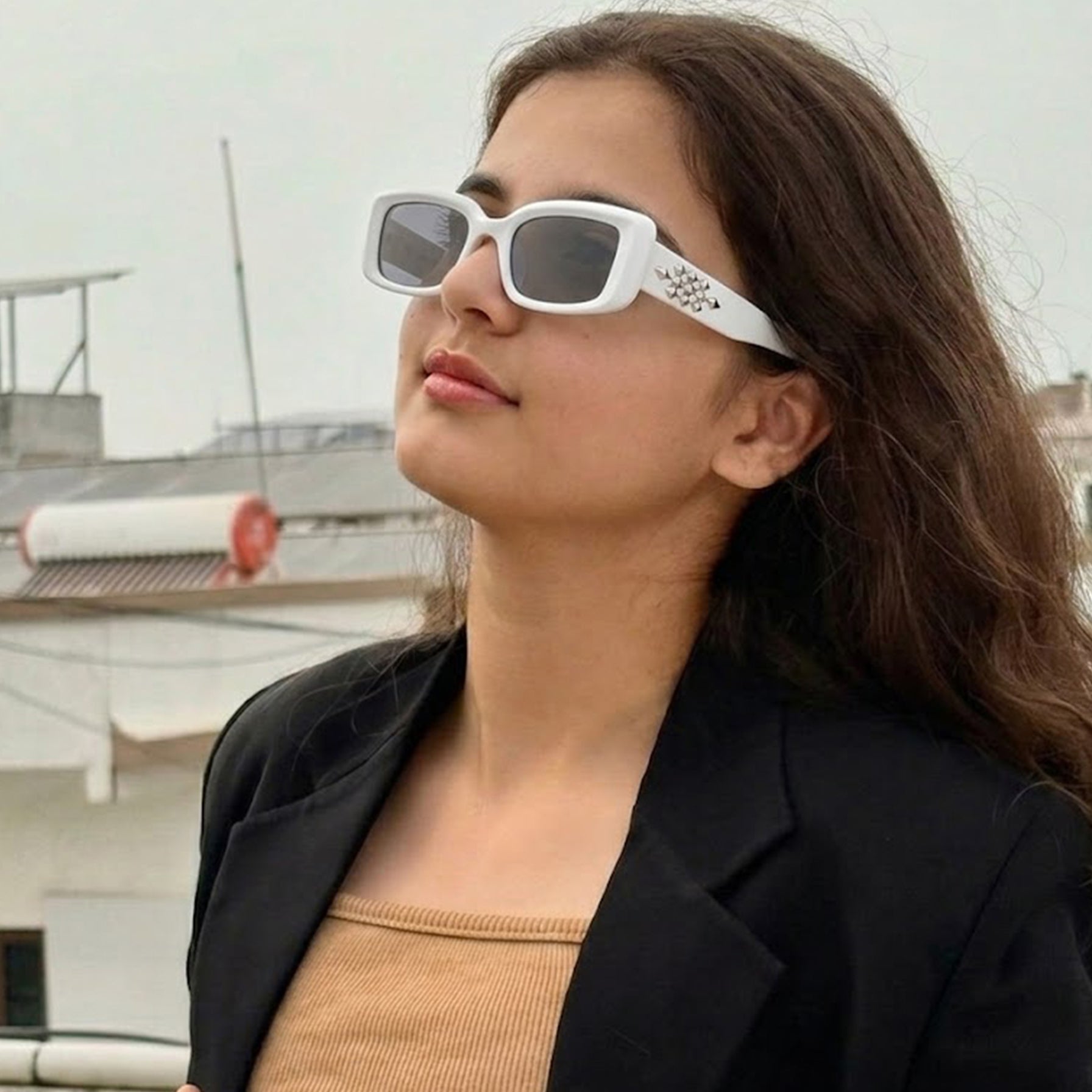 Vynor | White Medium Full Rim Square Sunglasses for Men & Women [UV-protected] HASHTAG X WHITECHERRY