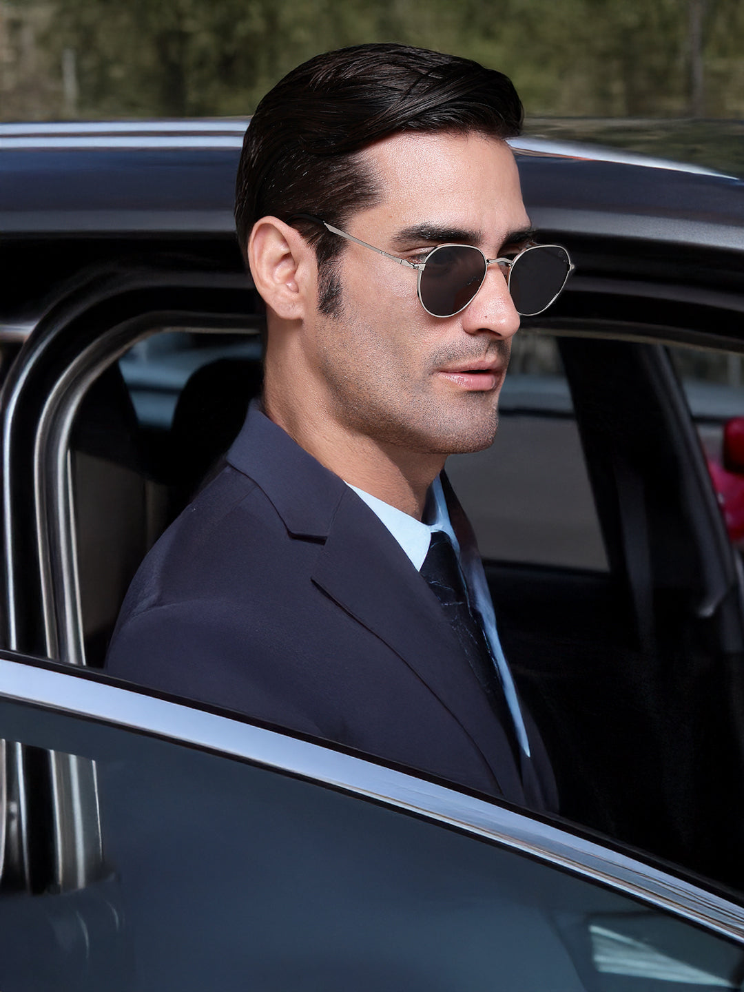 Veylara | Black Medium Full Rim Oval Sunglasses for Men [UV-protected]