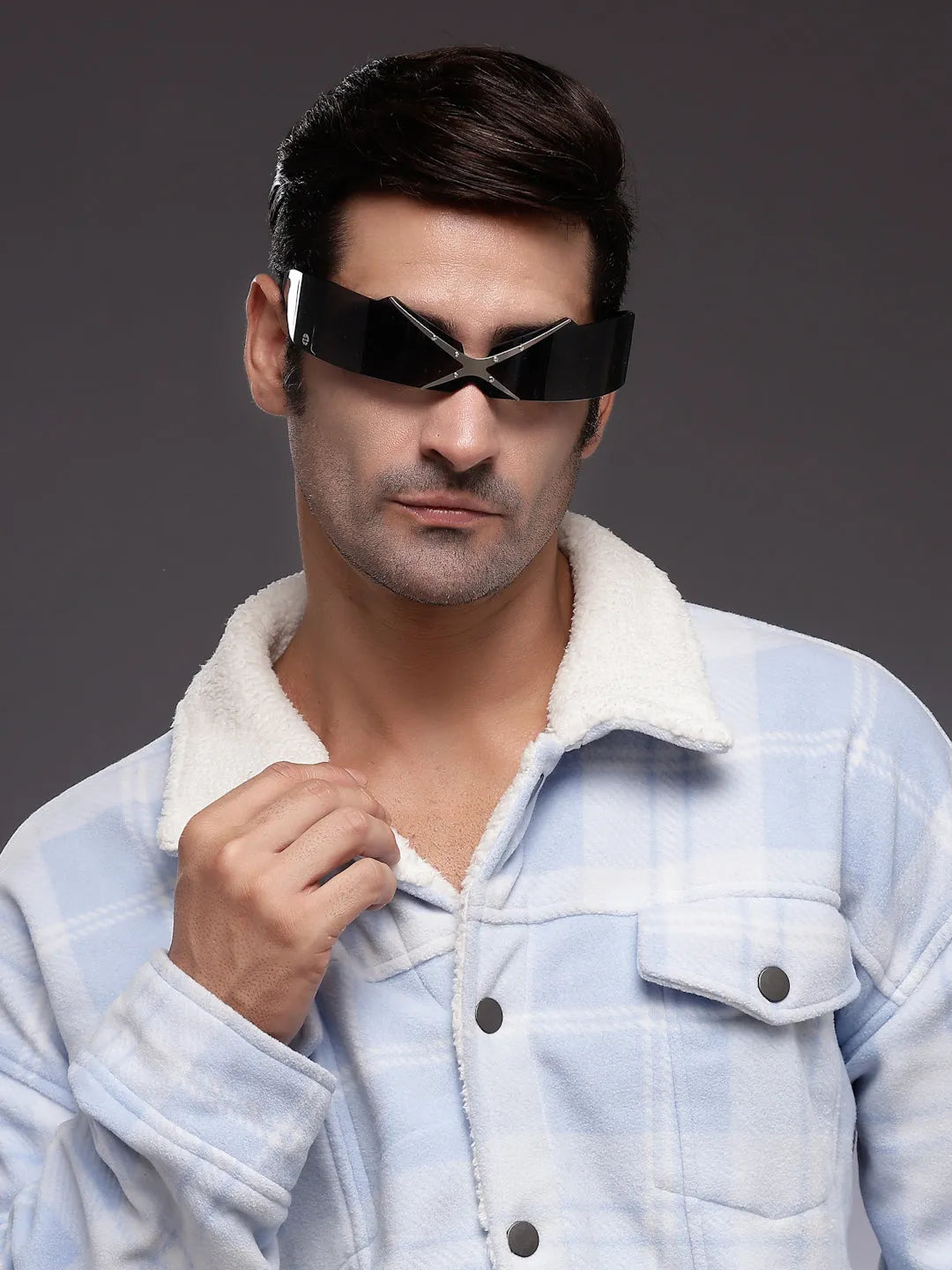 Eagle | Black Medium Rim Less Shield Sunglasses for Men & Women [UV-protected]