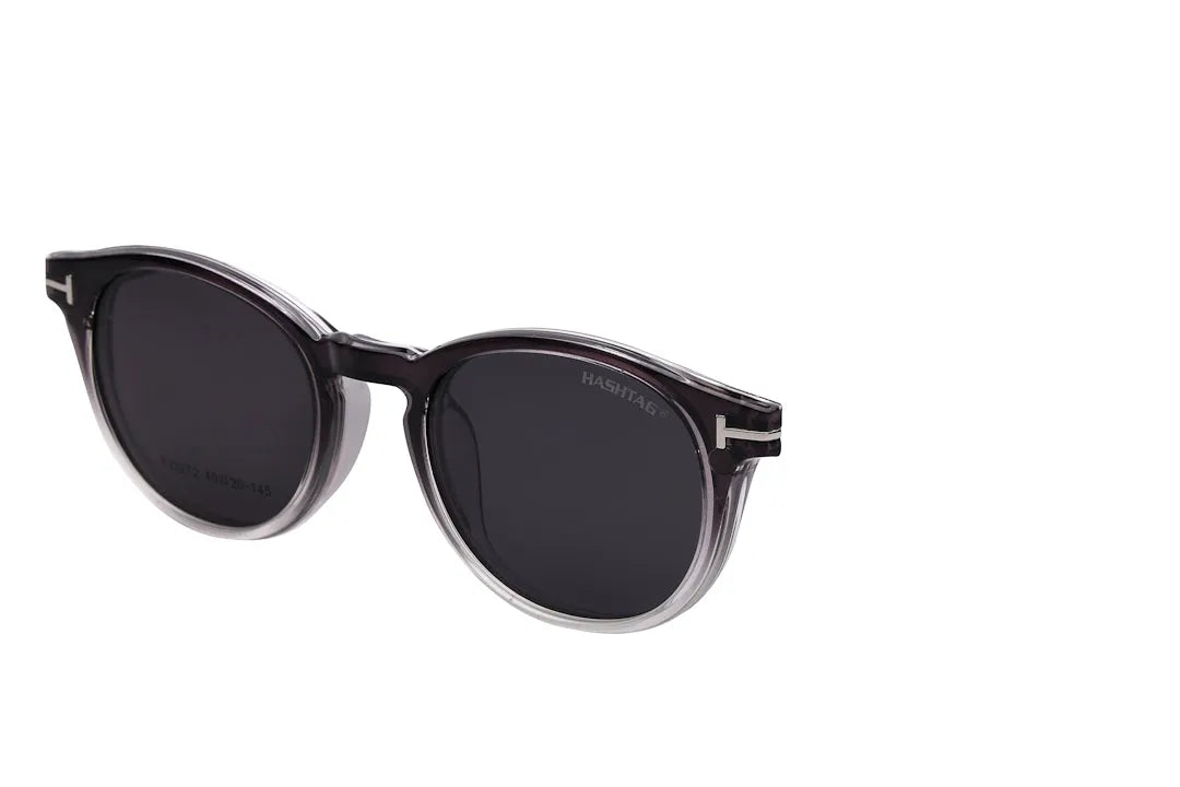 Xalora | Gradient Black Small Full Rim Oval Clip-on for Men & Women [Clip-on]