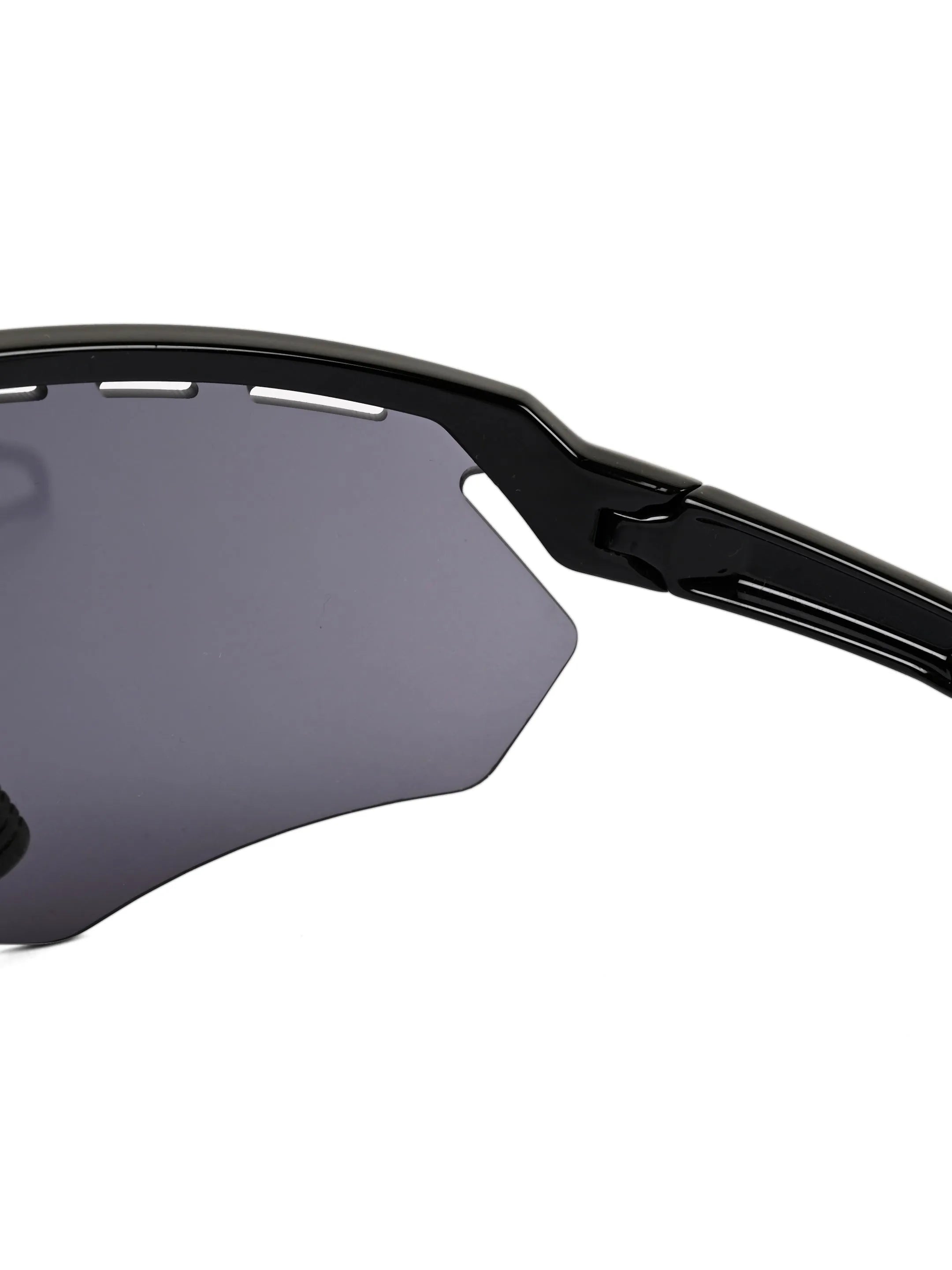 Aero | Black Extra-Large Full Rim Shield Sports for Men & Women [UV-protected]