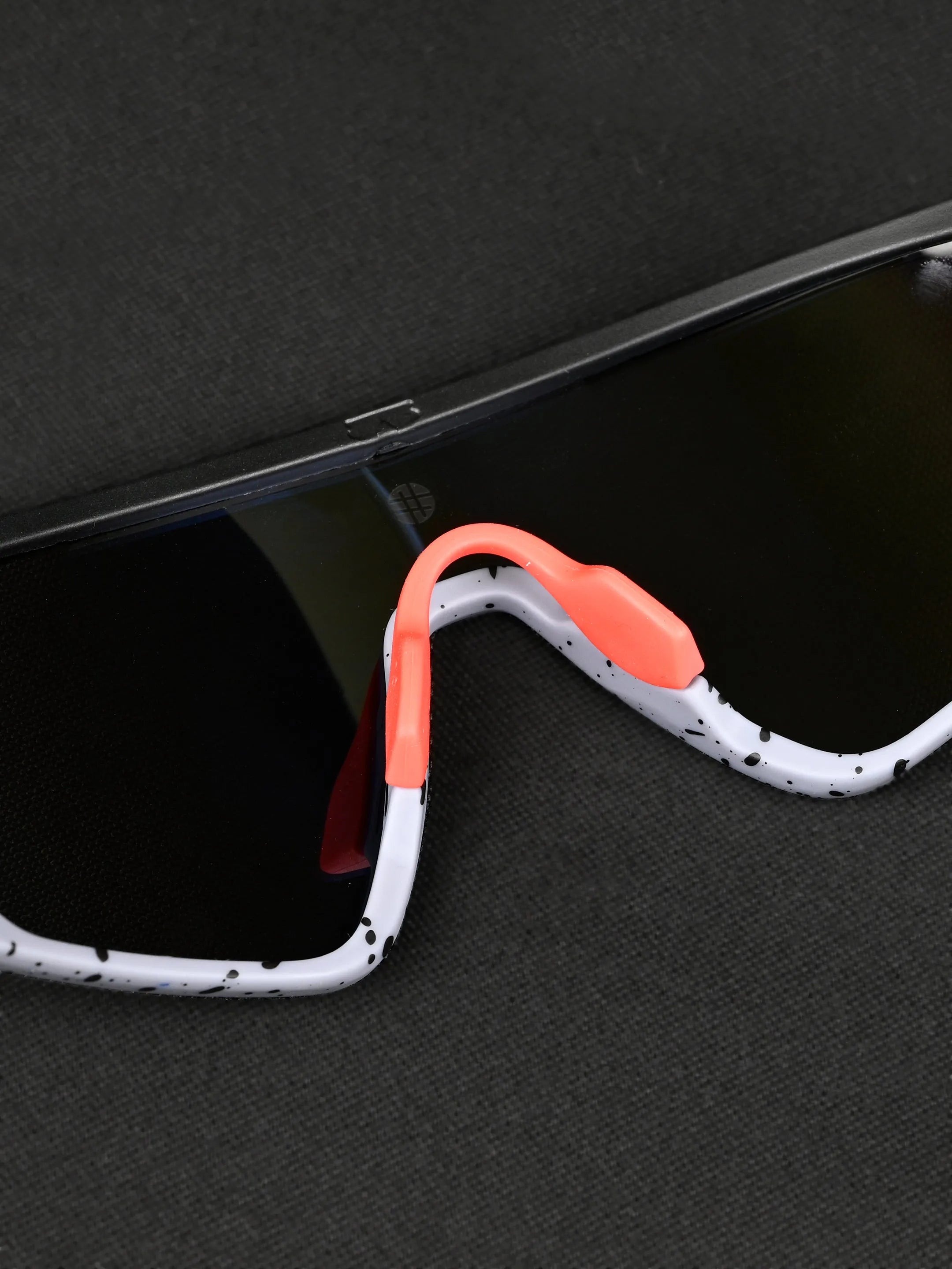 Eaga | Black-Grey Texture Large Half Rim Shield Sports for Men & Women [Mirrored]