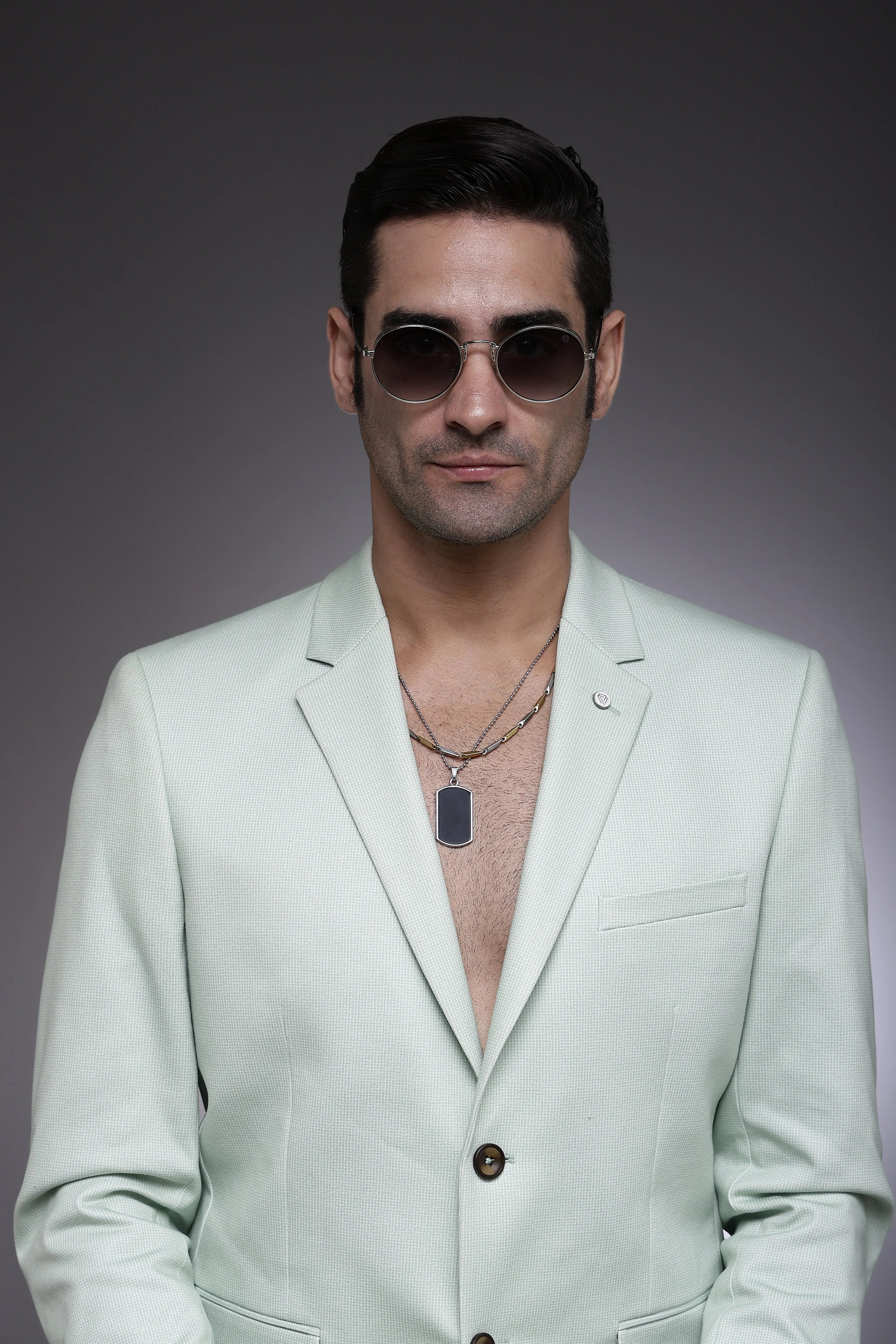 Ignisia | Gradient Green Medium Full Rim Oval Sunglasses for Men [UV-protected]