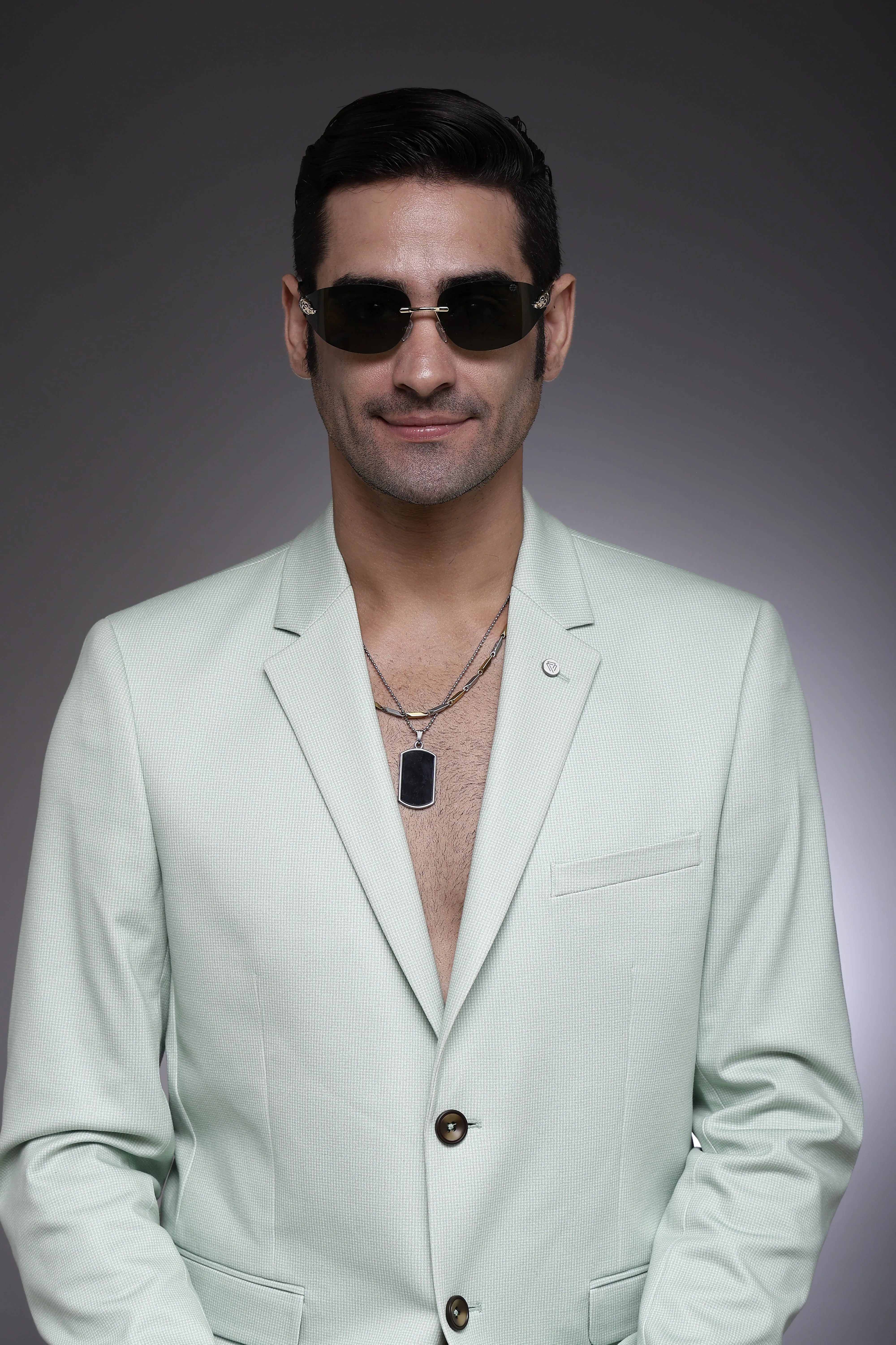 Valtrix | Green Medium Rim Less Oval Sunglasses for Men [UV-protected]