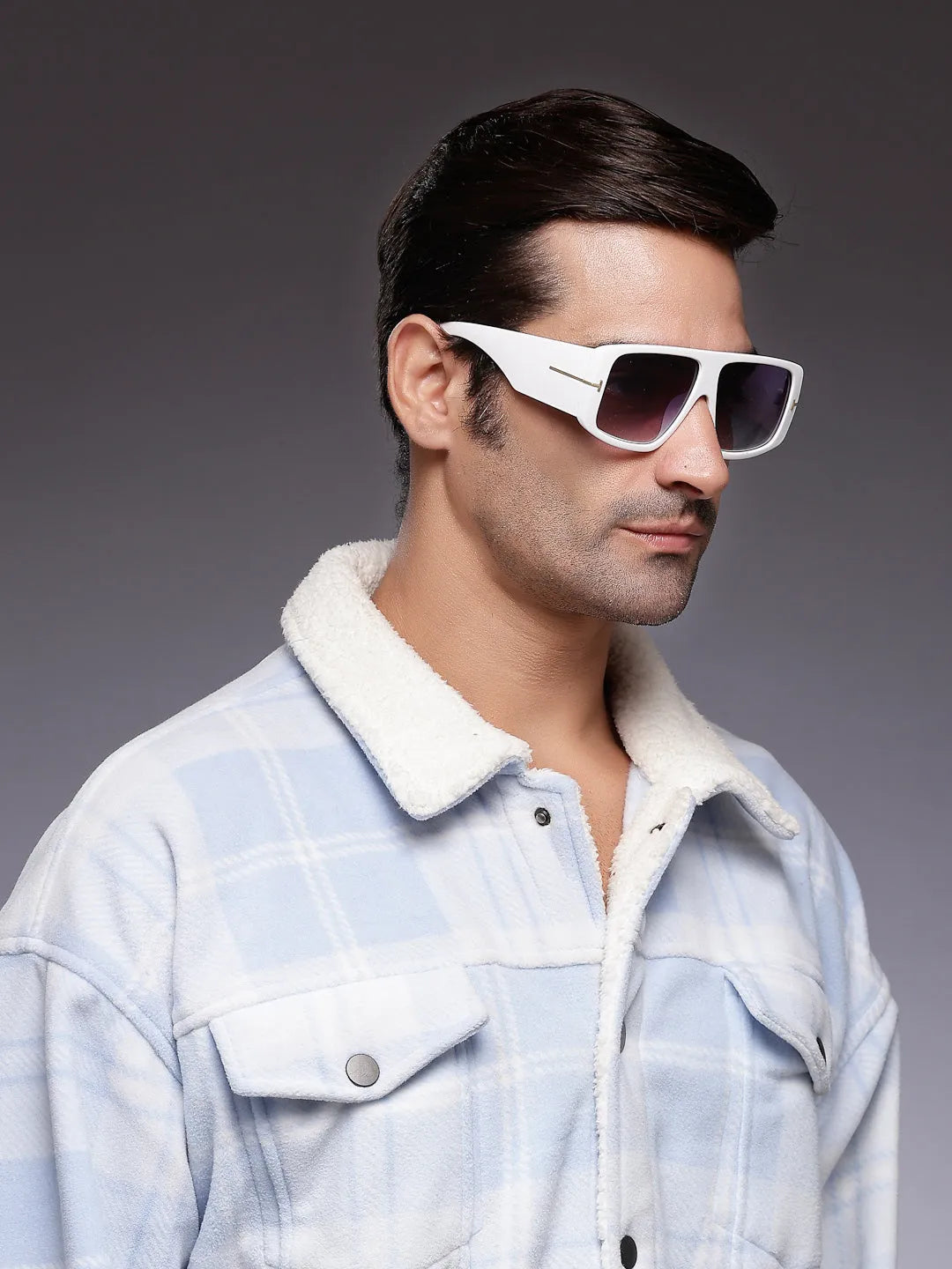 Helios | White Oversized Full Rim Square Sunglasses for Men & Women [UV-protected]