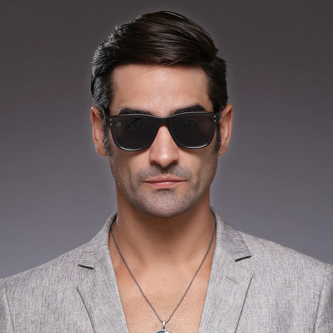 Nebulix | Grey Medium Full Rim Wayfarer Sunglasses for Men [UV-protected]