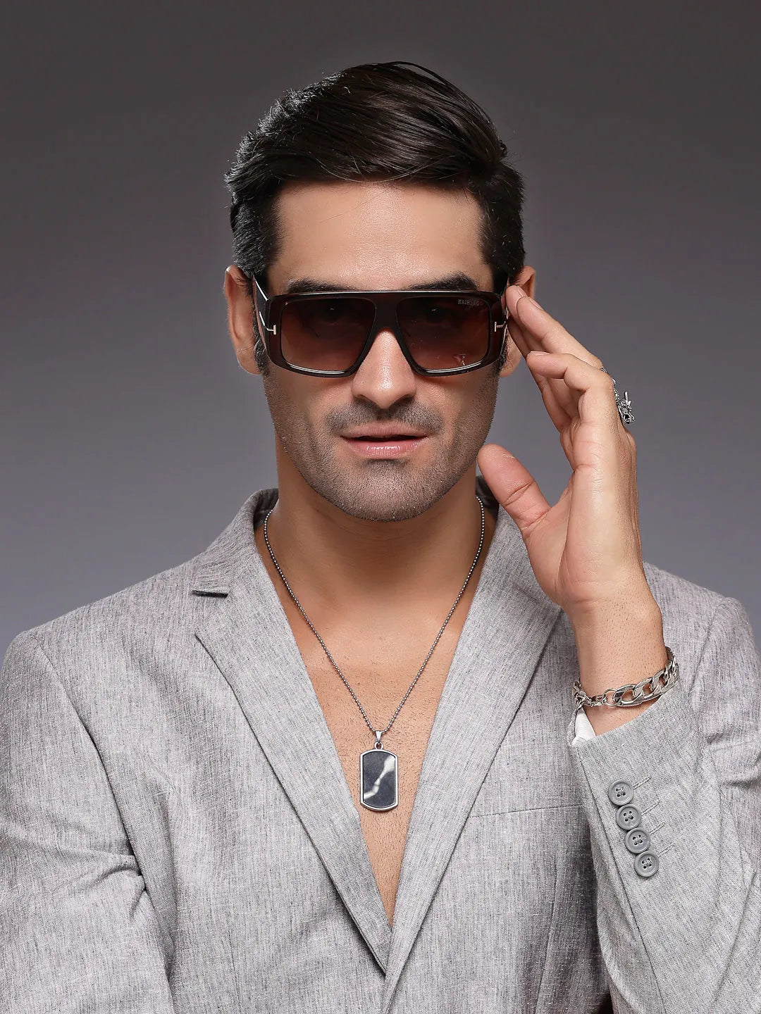 Helios | Gradient Grey Oversized Full Rim Square Sunglasses for Men & Women [UV-protected]