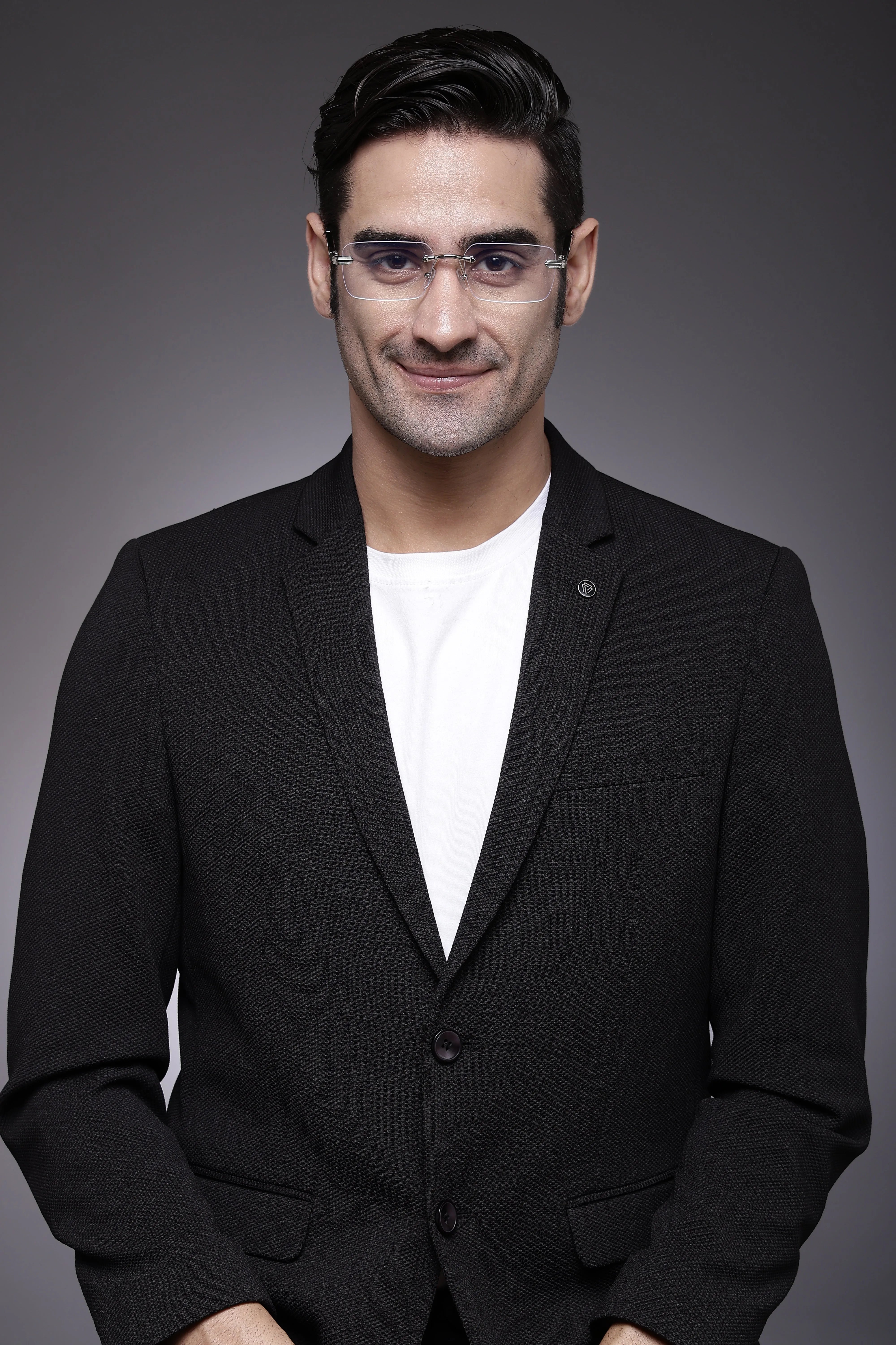 Veyra | Transparent Medium Rim Less Rectangle Eyeglasses for Men [UV-protected]