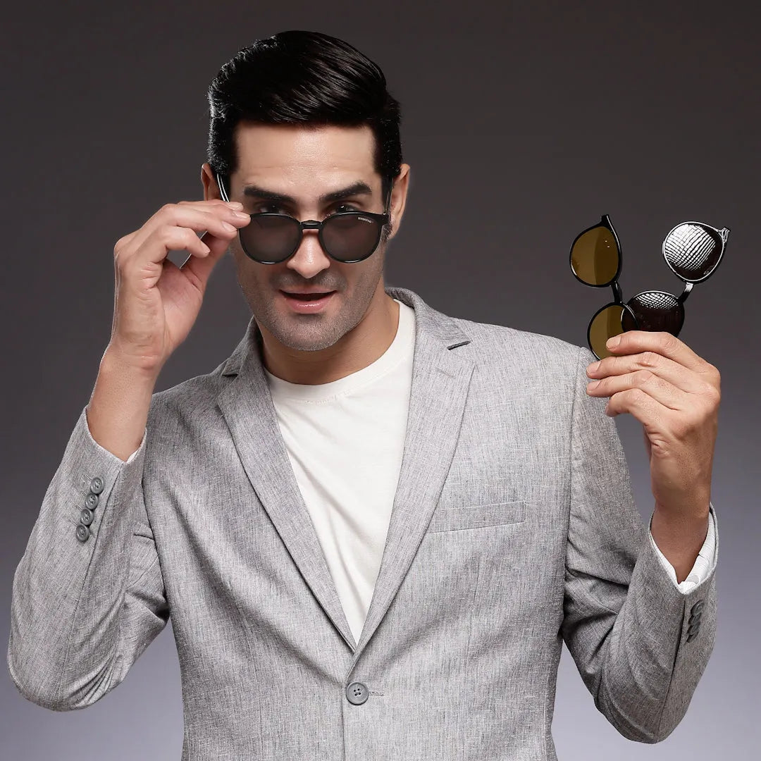 Aerion | Black Small Full Rim Round Clip-on for Men [Clip-on]
