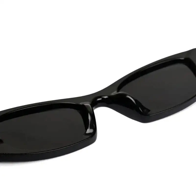Avita | Black Large Full Rim Cateye Sunglasses for Women [UV-protected]