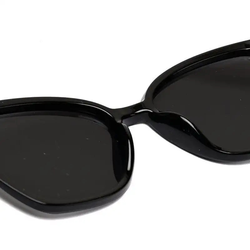 Cleanse | Solid Smoke Grey Medium Full Rim Cateye Sunglasses for Women [UV-protected]