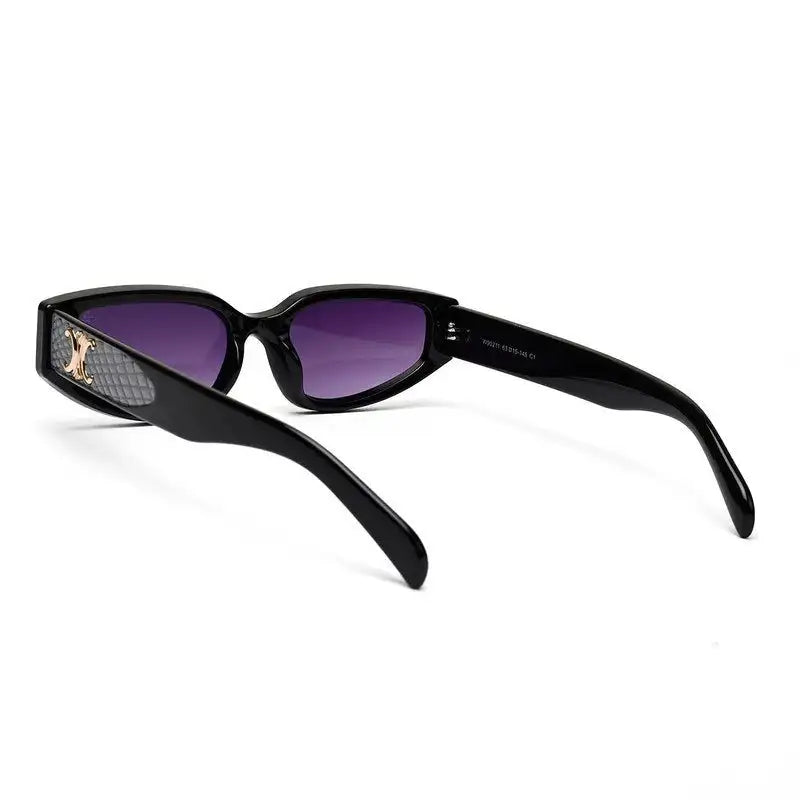 Hyra | Black Medium Full Rim Cateye Sunglasses for Women [UV-protected]