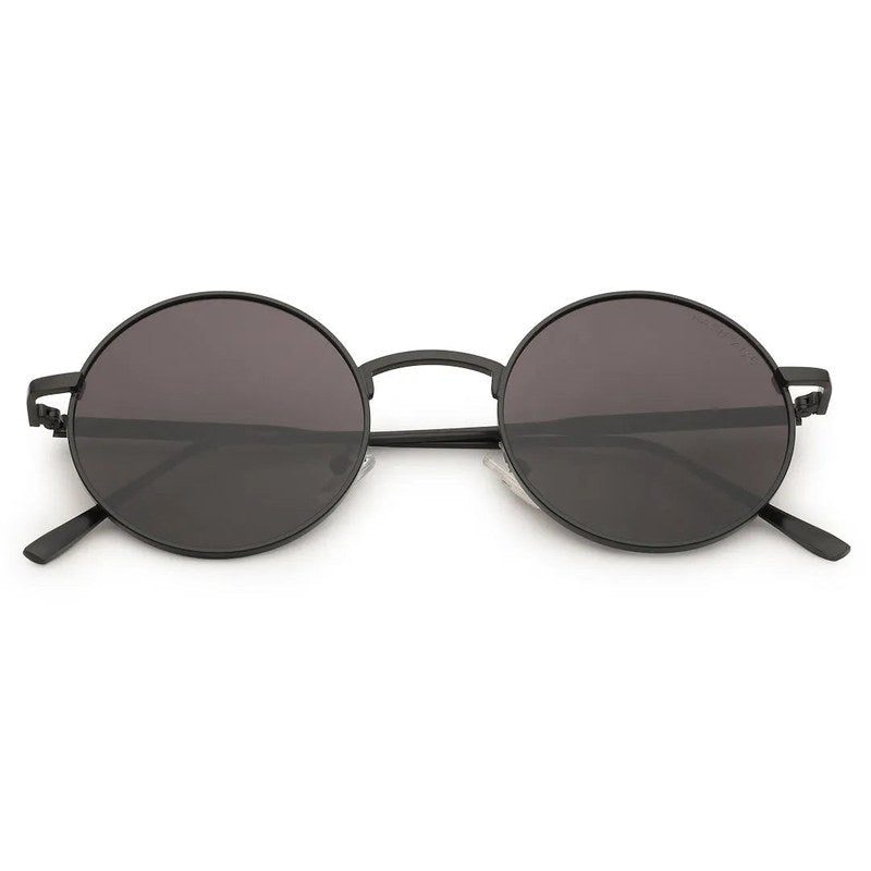 Ionara | Black Medium Full Rim Round Sunglasses for Men & Women [UV-protected]
