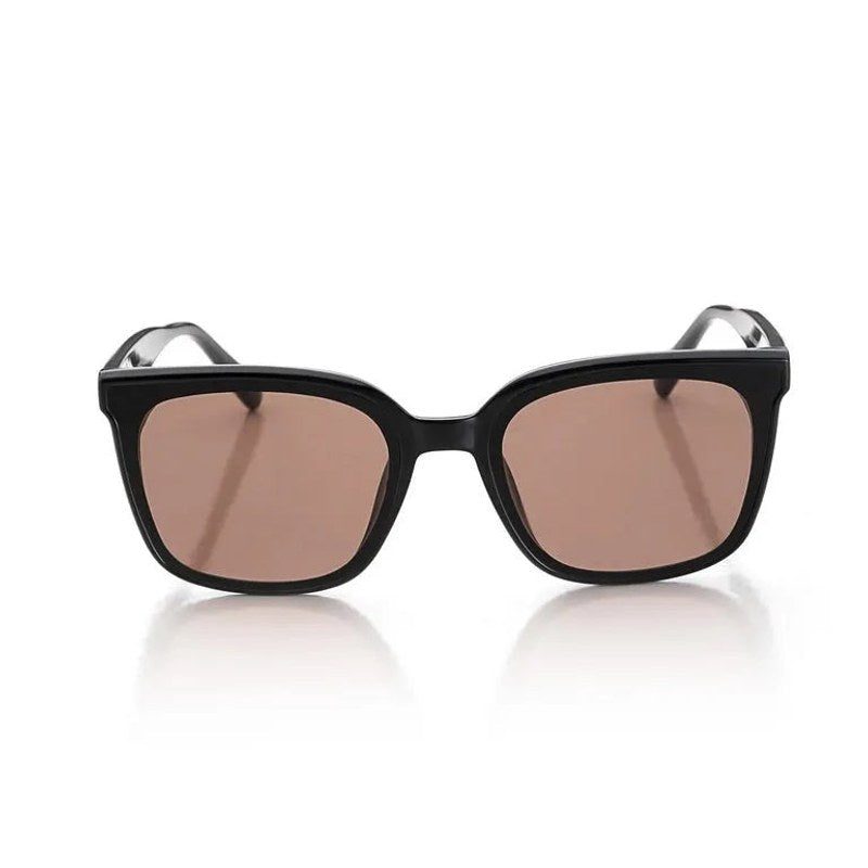 Lumor | Brown Medium Full Rim Square Sunglasses for Women [UV-protected]