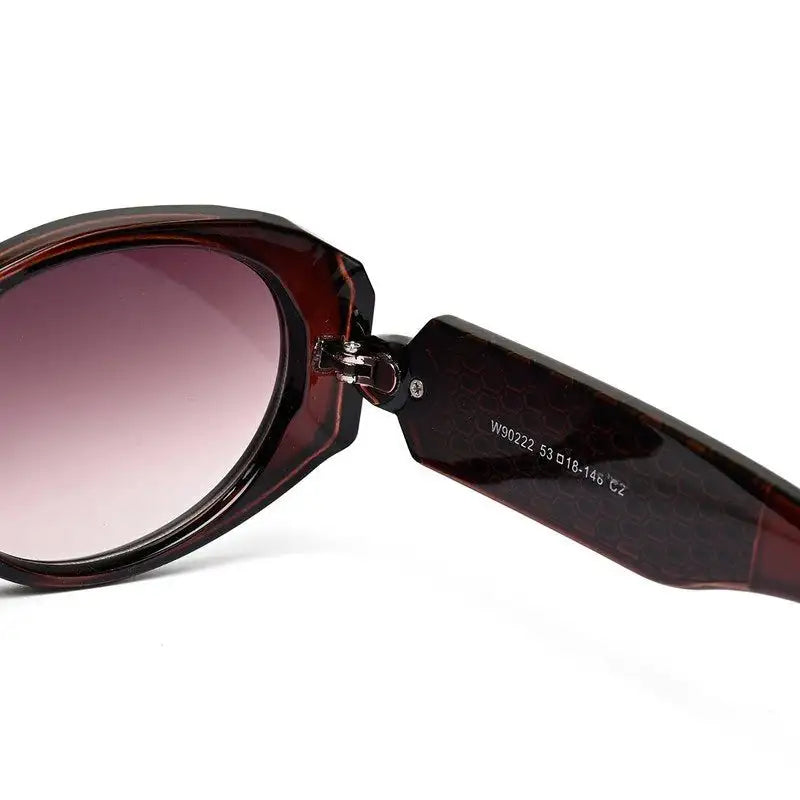 Medusa | Dark Brown Medium Full Rim Oval Sunglasses for Women [UV-protected]