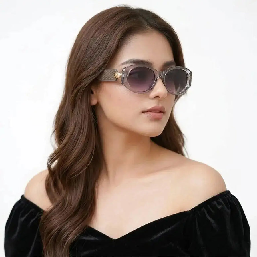 Medusa | Smoke Medium Full Rim Oval Sunglasses for Women [UV-protected]