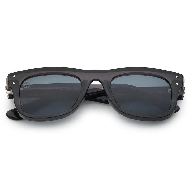 Nebulix Grey Medium Full Rim Wayfarer Sunglasses for Men — Hashtag Eyewears