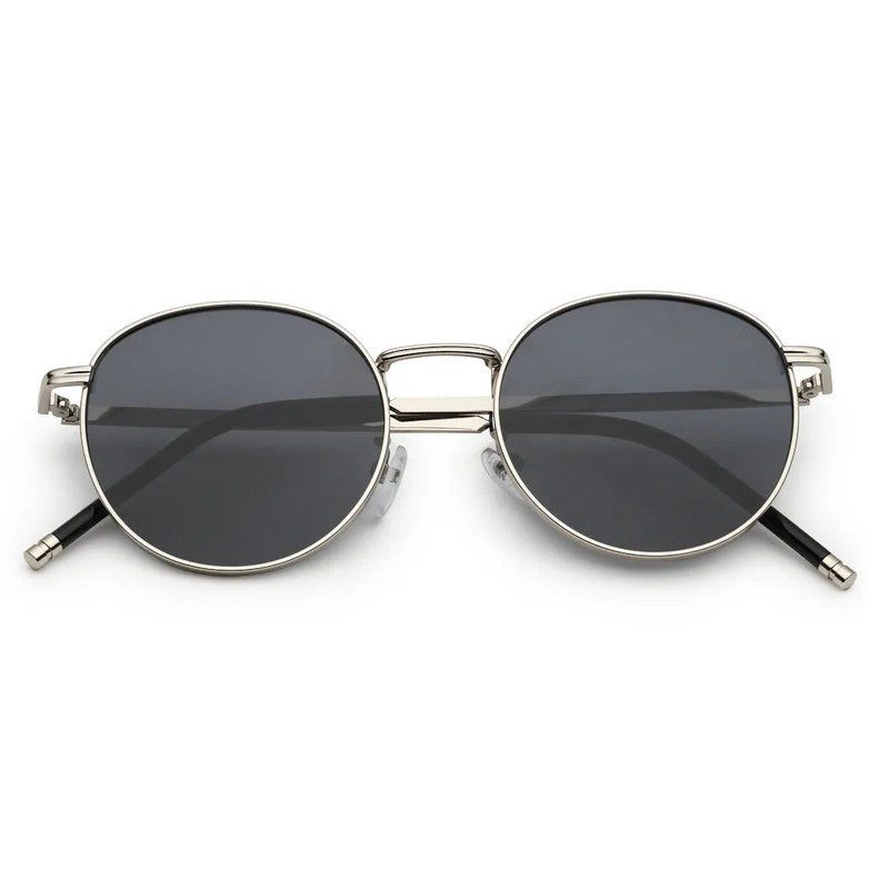 Solyra | Grey Medium Full Rim Oval Sunglasses for Men [UV-protected]