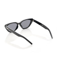 Syra Black Medium Full Rim Cat-Eye Sunglasses for Women HASHTAG X WHITECHERRY — Hashtag Eyewears