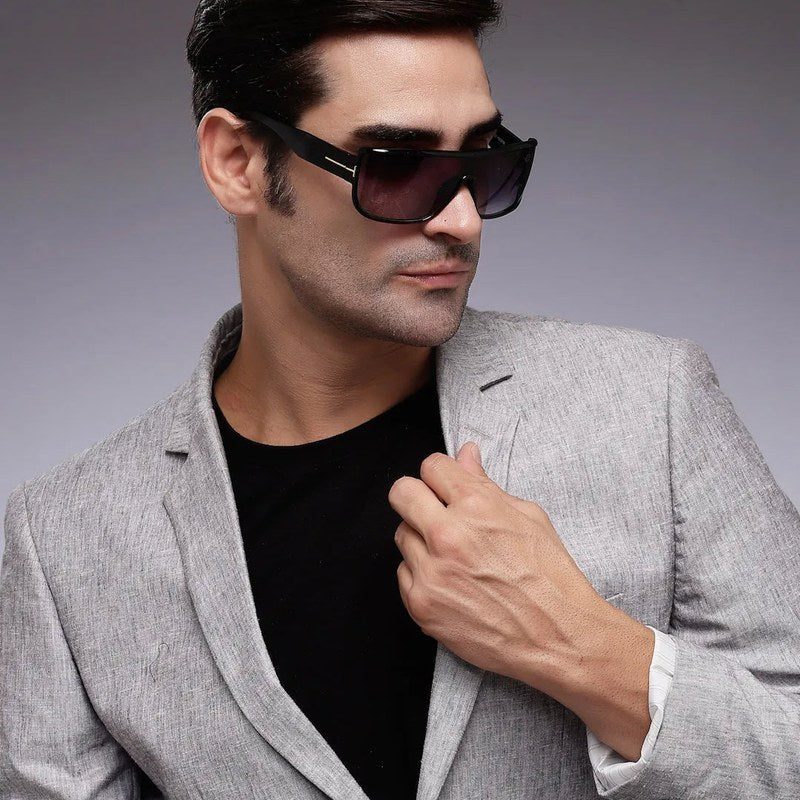 Texas Gradient Black Medium Full Rim Shield Sunglasses for Men & Women — Hashtag Eyewears