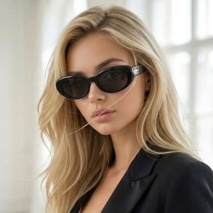 Thunderx | Black Medium Full Rim Oval Sunglasses for Women [UV-protected] HASHTAG X WHITECHERRY